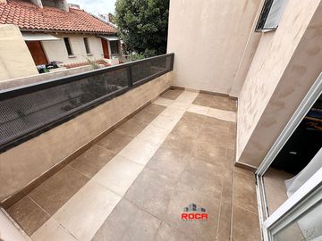 Duplex en venta en Huaico a metros de Av. Bolivia