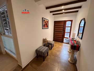 Duplex en venta en Huaico a metros de Av. Bolivia