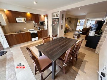 Duplex en venta en Huaico a metros de Av. Bolivia