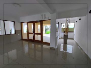 Venta O Permuta. Departamento 3 Amb. En Las Torres De 9 De Julio Al 5600
