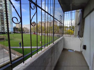 Venta O Permuta. Departamento 3 Amb. En Las Torres De 9 De Julio Al 5600