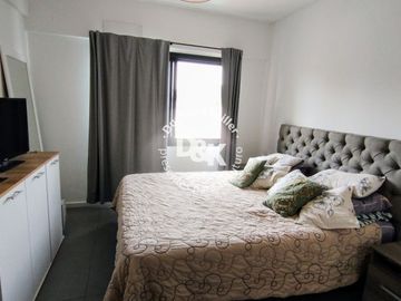Departamento en venta de 2 dormitorios c/cochera cubierta en Florida Oeste.