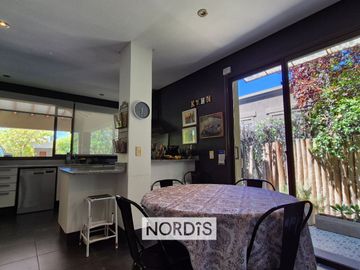 B °Pueyrredon Categoría Cubierta 428 m2 Lote 1200 m2