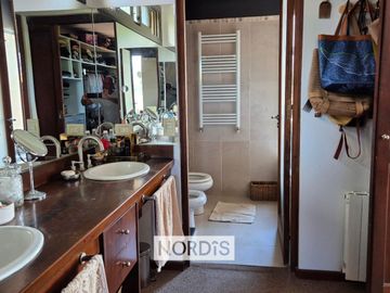B °Pueyrredon Categoría Cubierta 428 m2 Lote 1200 m2