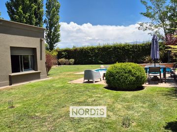 B °Pueyrredon Categoría Cubierta 428 m2 Lote 1200 m2