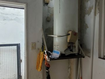 Casa  terreno propio 8,66 x 24,65 mts  3 Ambientes Gran Patio Quincho Parrilla