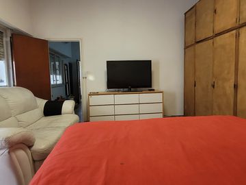 Casa  terreno propio 8,66 x 24,65 mts  3 Ambientes Gran Patio Quincho Parrilla