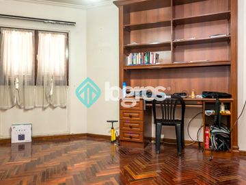 Departamento en venta de 3 dormitorios con cochera en Microcentro - Salta