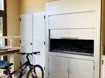 Casa en venta de 3 dormitorios c/ cochera en Brickland