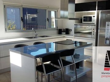 Casa en venta de 3 dormitorios en La Reserva