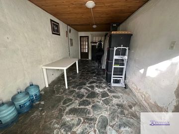Casa en venta de 2 dormitorios c/ cochera en 9 de Julio