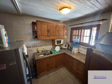 Casa en venta de 2 dormitorios c/ cochera en 9 de Julio