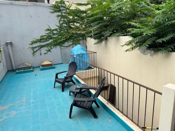 Casa 5 Ambientes sobre terreno propio Patio Terraza