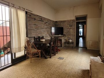 Casa 5 Ambientes sobre terreno propio Patio Terraza