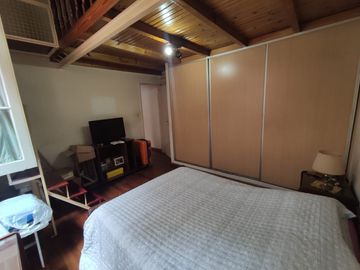 VENTA PH, con Patio y bajas Expensas. Silencioso. Luminoso!!!