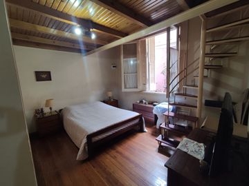 VENTA PH, con Patio y bajas Expensas. Silencioso. Luminoso!!!