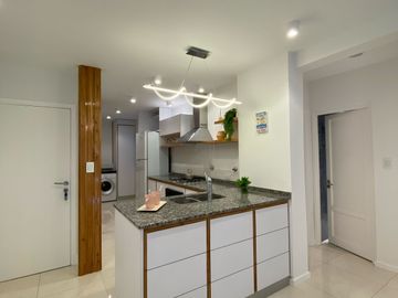 Venta Departamento 3 ambientes al frente. Zona Plaza Mitre