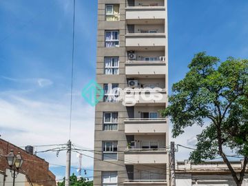 Departamento amoblado en venta de 2 dormitorios en Macrocentro
