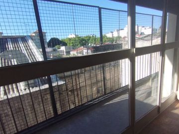 Departamento en venta de 2 dormitorios en Parque Patricios