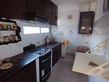 Departamento en venta de 2 dormitorios en Parque Patricios