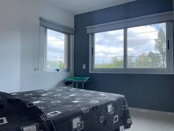 Departamento en venta de 2 dormitorios c/ cochera en Godoy Cruz