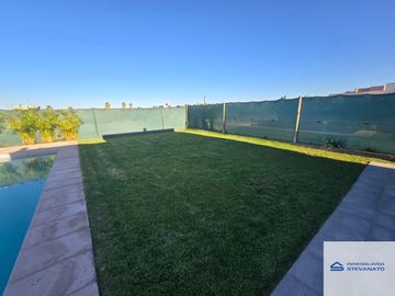 Casa en venta de 3 dormitorios en Lunlunta