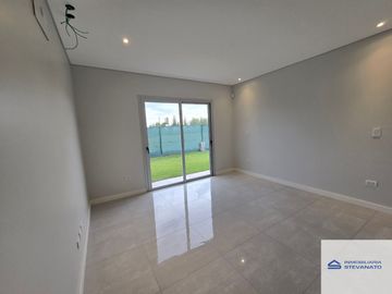 Casa en venta de 3 dormitorios en Lunlunta