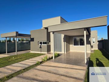 Casa en venta de 3 dormitorios en Lunlunta