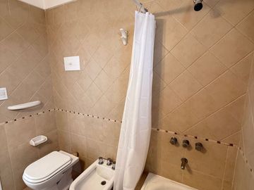 VENTA departamento Plaza Colón Mar del Plata 2 ambientes c/ dependencia