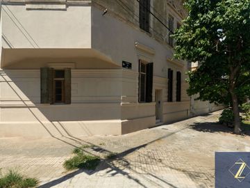 PH en venta de 3 dormitorios en Echesortu