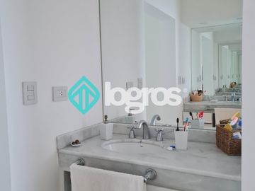 Casa en venta de 4 dormitorios en Grand Bourg - Apta Credito