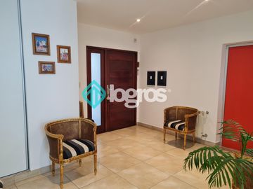 Casa en venta de 4 dormitorios en Grand Bourg - Apta Credito