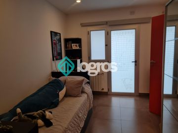 Casa en venta de 4 dormitorios en Grand Bourg - Apta Credito