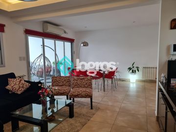 Casa en venta de 4 dormitorios en Grand Bourg - Apta Credito