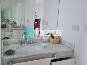 Casa en venta de 4 dormitorios en Grand Bourg - Apta Credito