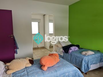 Casa en venta de 4 dormitorios en Grand Bourg - Apta Credito