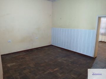 Casa en venta de 2 dormitorios c/ cochera en 9 de Julio