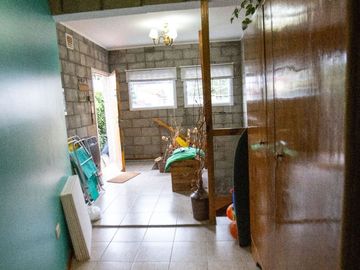 Casa en venta de 3 dormitorios c/ cochera en Monte Hermoso