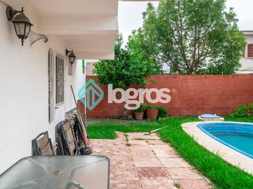 Casa en venta de 3 dormitorios en Barrio San Carlos