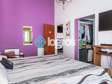 Casa en venta de 3 dormitorios en Barrio San Carlos