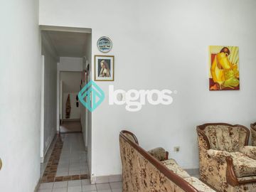 Casa en venta de 3 dormitorios en Barrio San Carlos