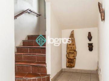 Casa en venta de 3 dormitorios en Barrio San Carlos