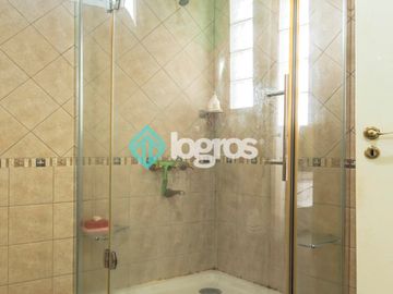 Casa en venta de 3 dormitorios en Barrio San Carlos