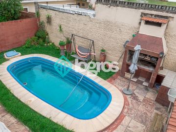 Casa en venta de 3 dormitorios en Barrio San Carlos