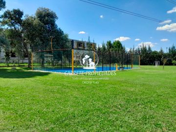 Casa en venta Triplex de 3 dormitorios c/ cochera en Pilar. Springpark.