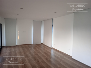 Casa 3 dormitorios, Av. Los Lapachos, Club de Campo Los Bretes, Colón.