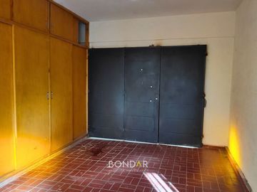 OPORTUNIDAD- 2 PROPIEDADES EN 1 B° SANTA ANA