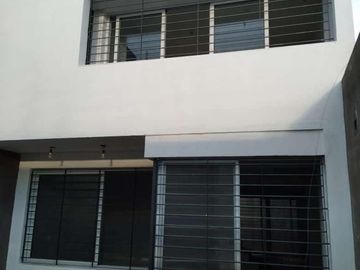 Departamento en venta de 3 dormitorios c/ cochera en Guaymallén