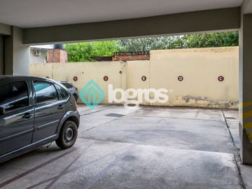 Departamento en venta de 2 dormitorios con cochera en Salta