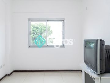 Departamento en venta de 2 dormitorios con cochera en Salta